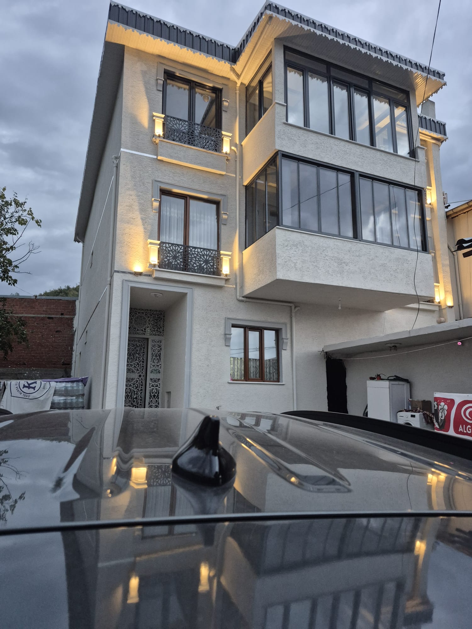 Bursa çatı tamiri ve dış cephe izolasyon uygulaması — Usta Yapı