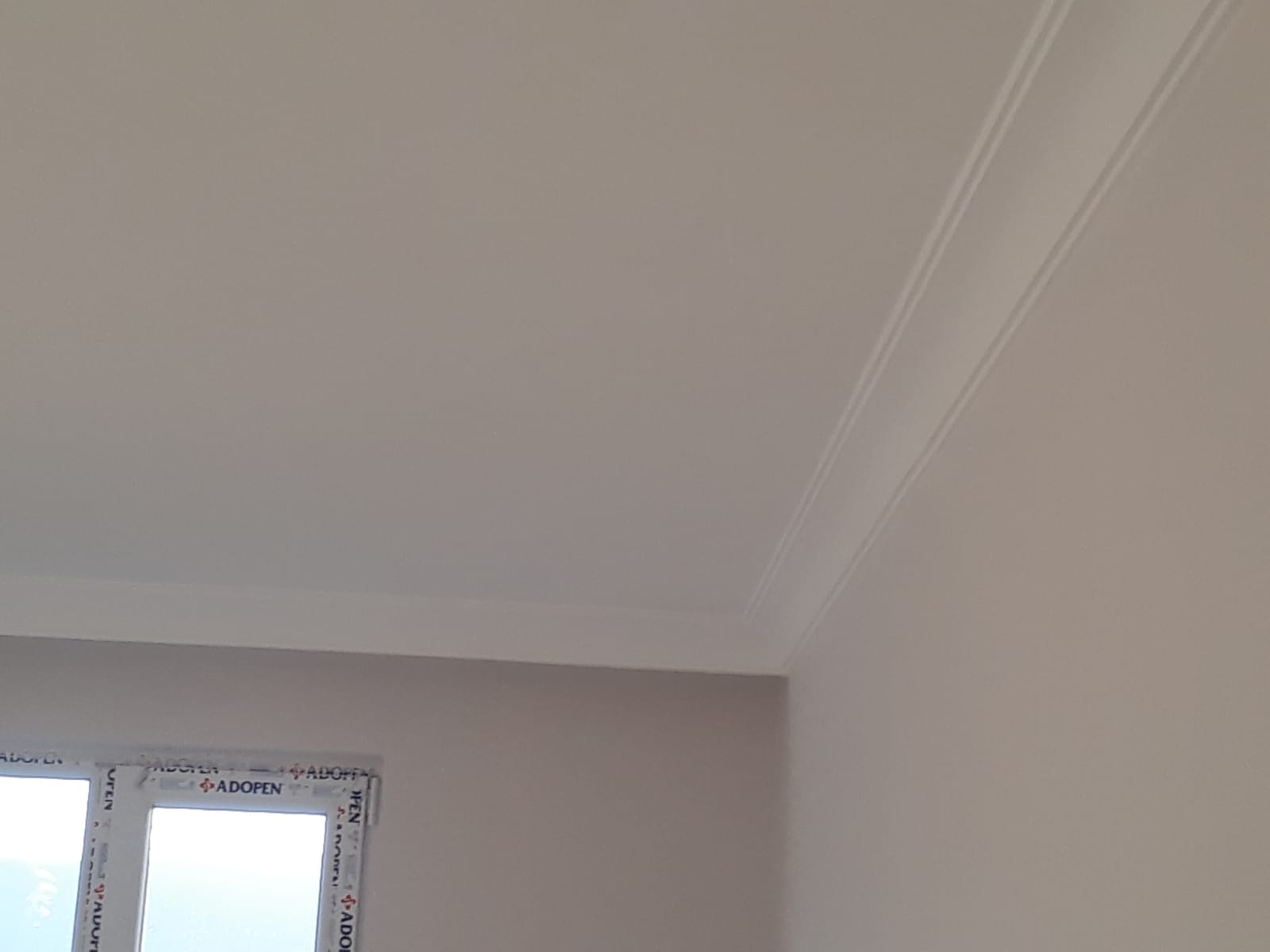 Tadilat işçileri dış cephe uygulaması