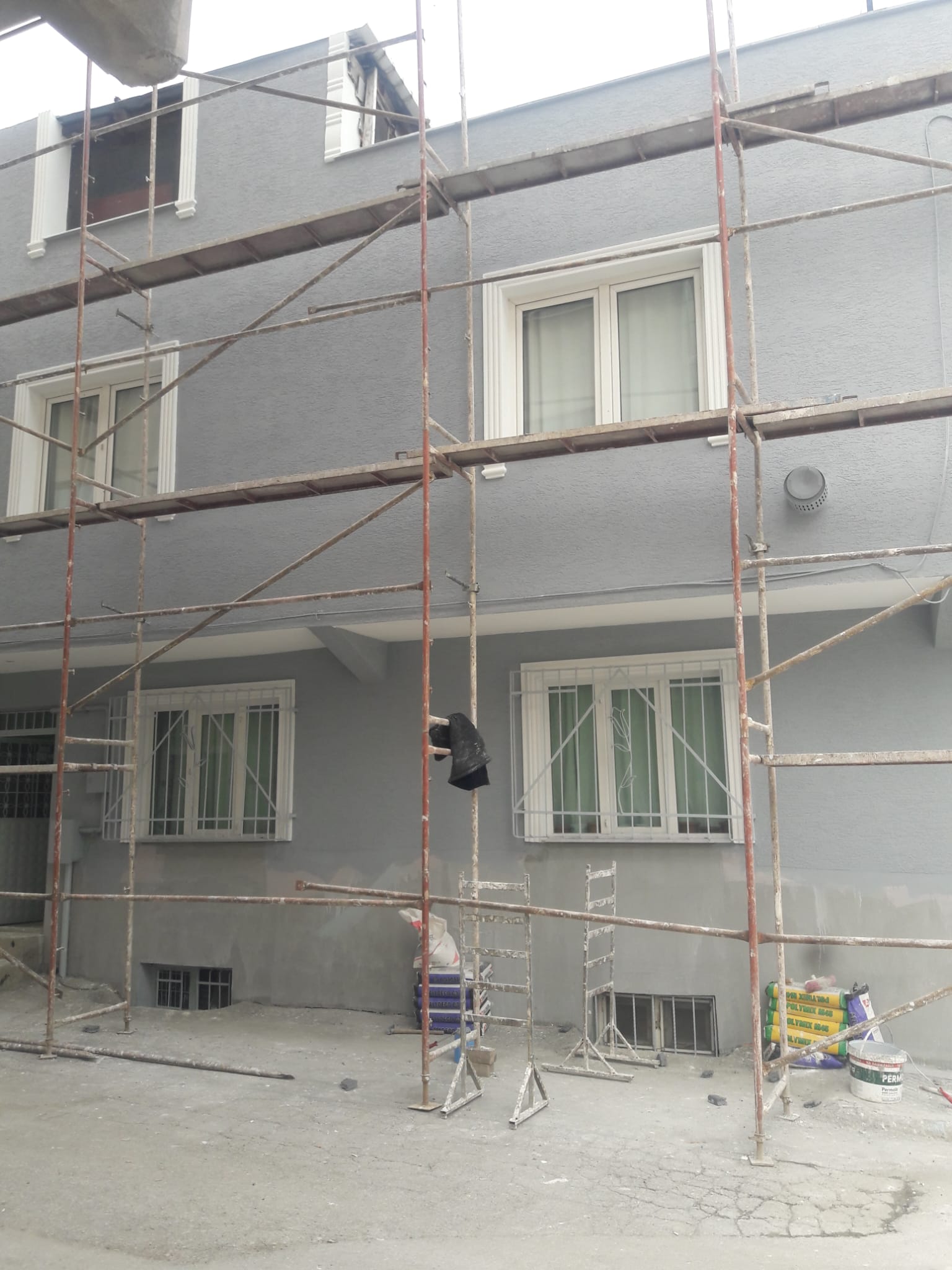 Bursa tadilat ekibi çalışma anı